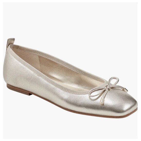 Marc Fisher LTD Ubet Ballet Flat in Gold Size 9.5 - Picture 1 of 9